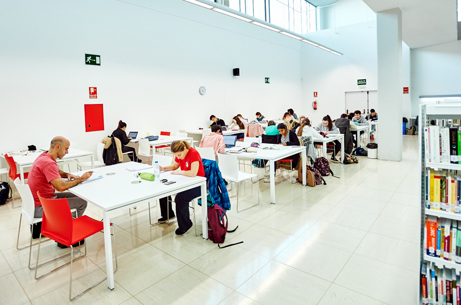 Horarios de las bibliotecas públicas y sala de estudio del CERPA en verano