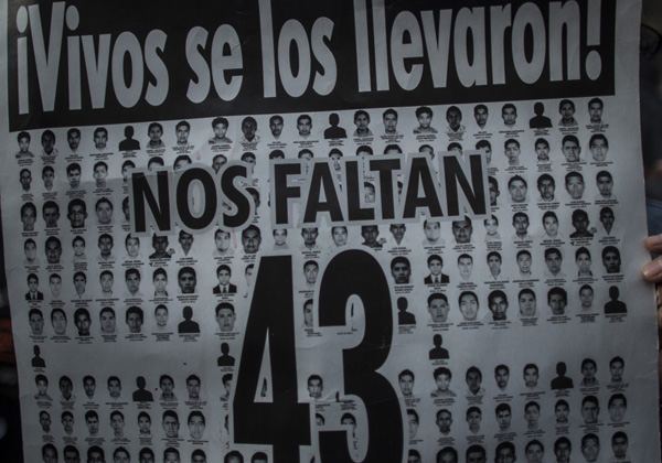 43 poetas por Ayotnizapa: ni olvido ni impunidad