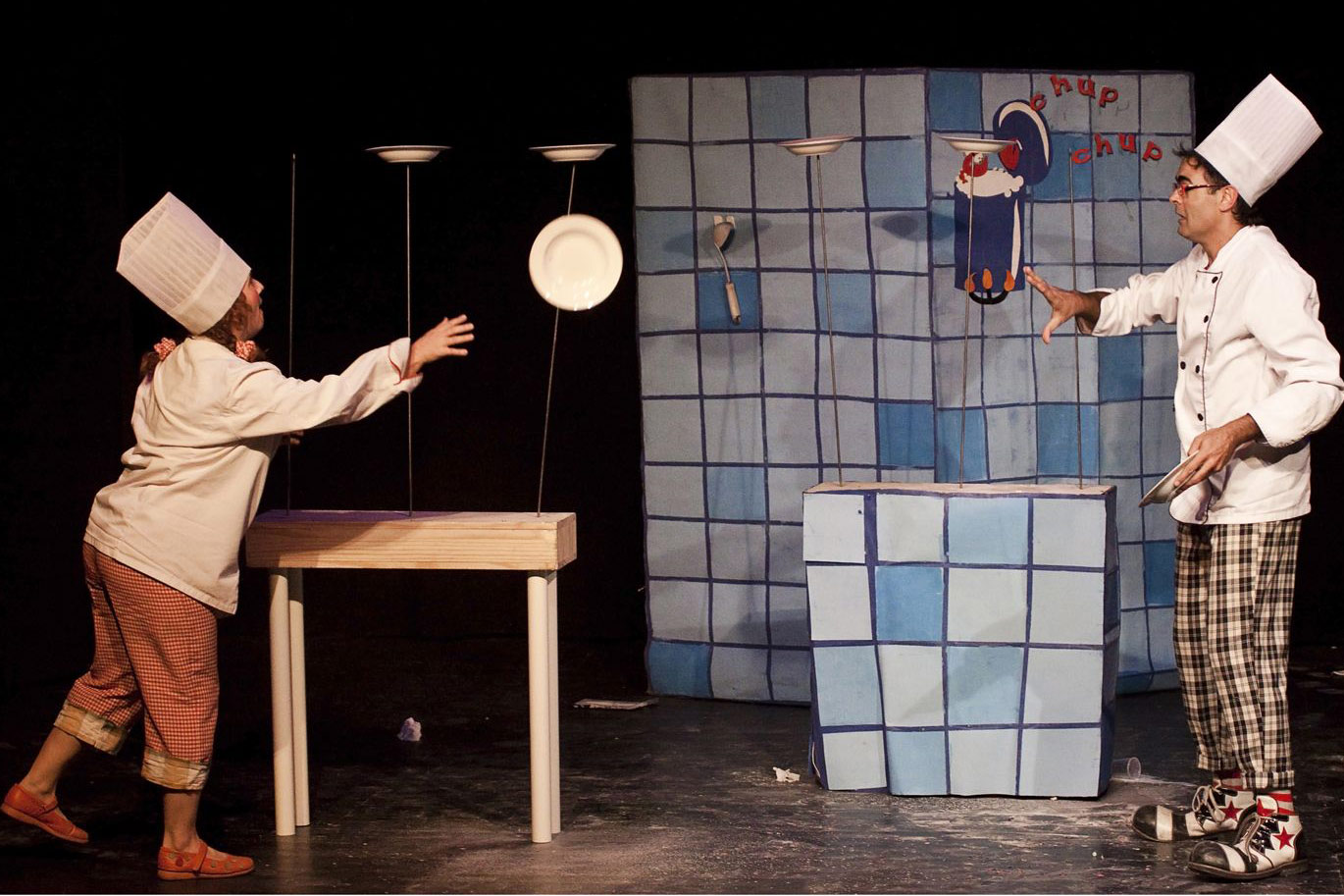'Chup-chup', teatro de circo en La Casa+Grande (dom 10)