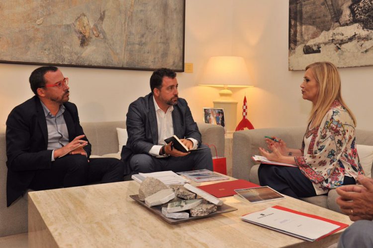 Enlace M-50: Cifuentes mediará con Fomento