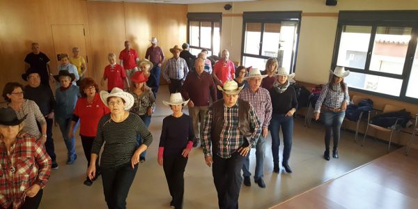 El profesor de bailes en línea para mayores