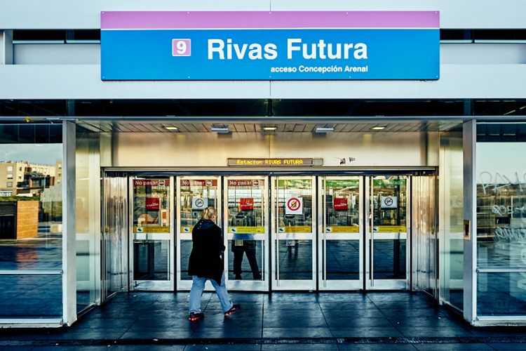 El Pleno exige a la Comunidad de Madrid la eliminación de los transbordos en la Línea 9B de Metro y una gestión pública