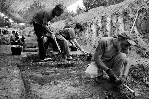 'Desenterrando el silencio', fosas con memoria