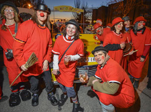 Más de 1.000 personas viven el carnaval este fin de semana