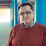 Jesús Jiménez: el poeta que expresa conflictos