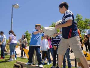 Feria solidaria por los derechos de la infancia