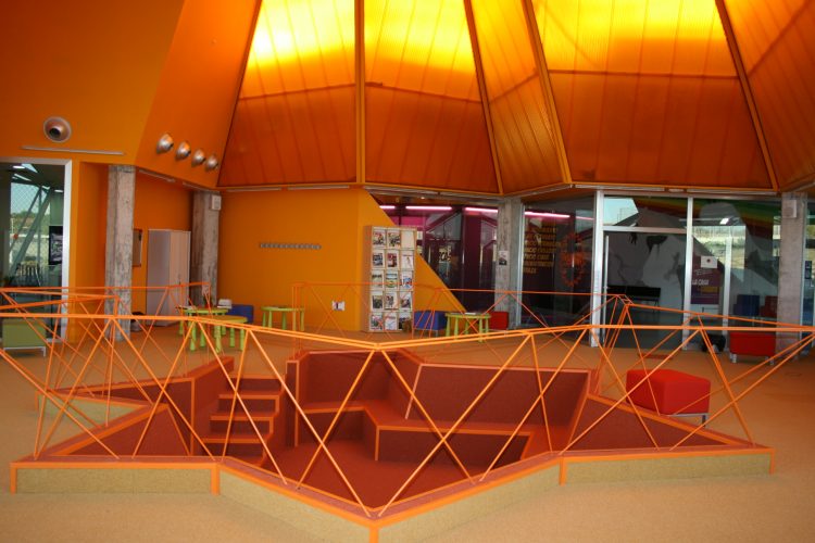 Exposición: Mujeres cotidianas y de la historia