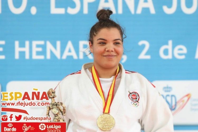 Bousba, campeona de España júnior de yudo