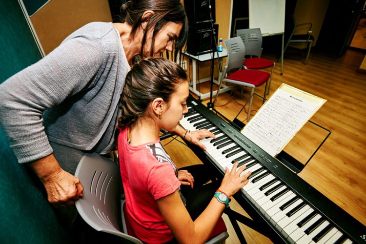 Talleres culturales y musicales: jóvenes e infancia