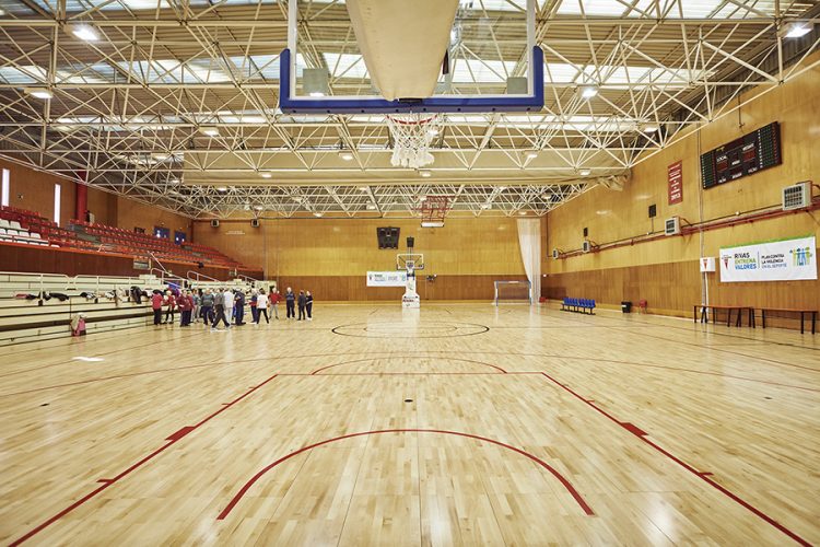 Reabiertas las instalaciones de deportes de equipo para grupos que no son clubes