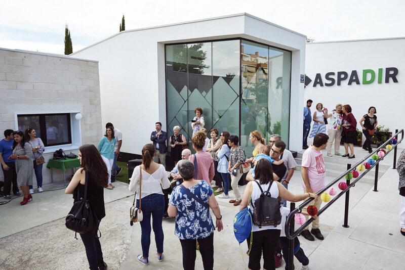 Aspadir construirá un centro de rehabilitación y otro de día para personas con discapacidad