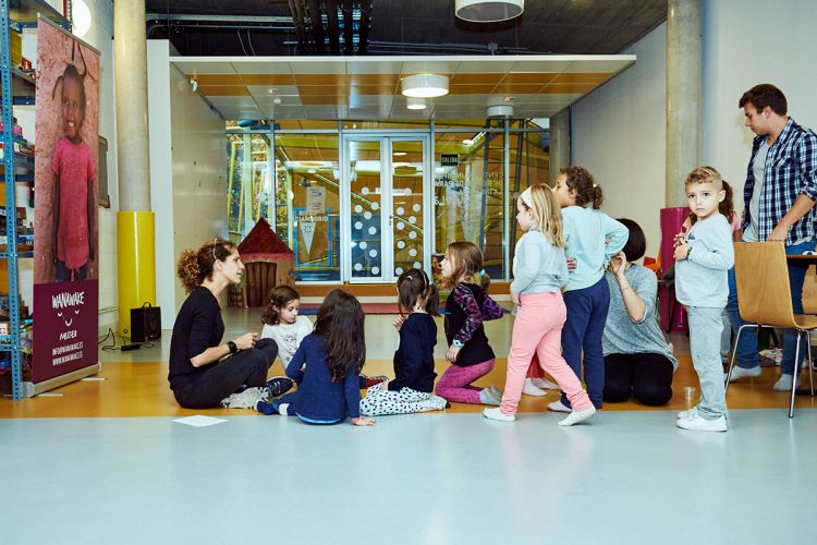 Plazas libres en las ludotecas de Bhima Sangha y Rayuela