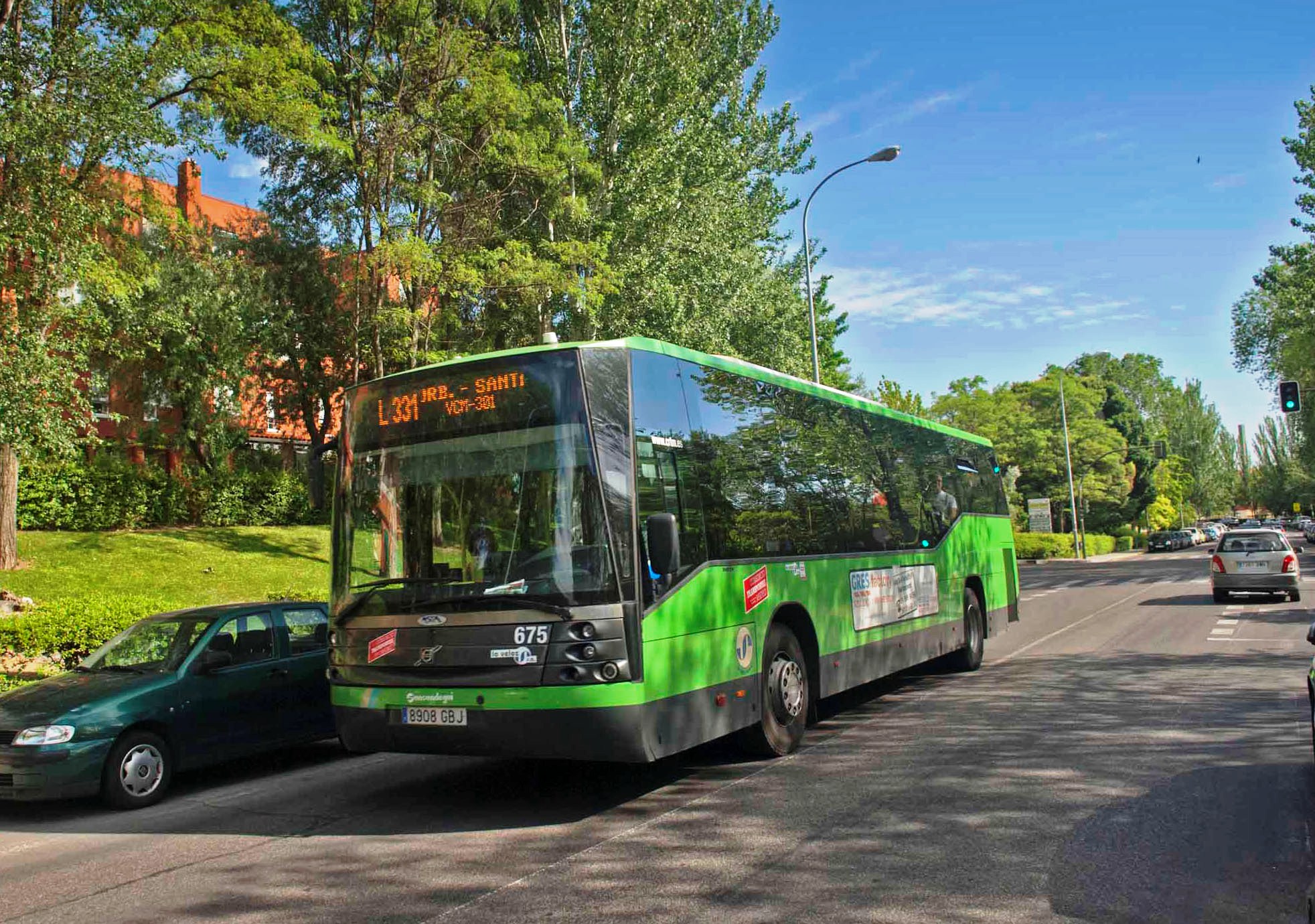Nuevas paradas en las líneas 331, N301 y urbana 1