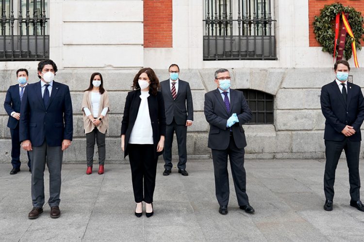 Rivas pide a Ayuso un fondo de contingencia que ayude a los municipios a salir de la crisis
