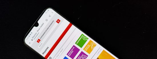 Manejar el móvil y envejecer feliz: dos talleres para mayores