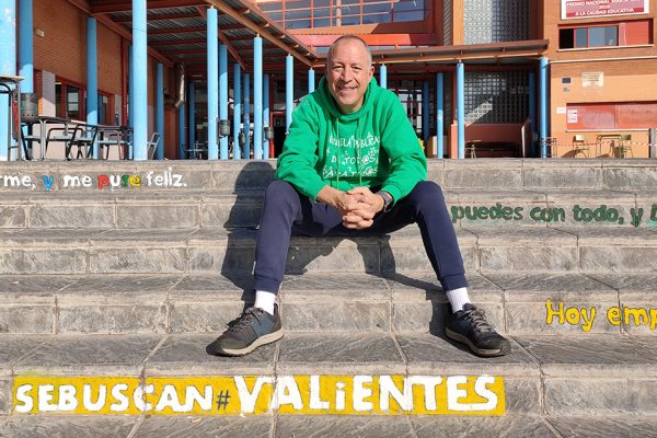 Jaime Velasco: el profe que hace moverse a la gente