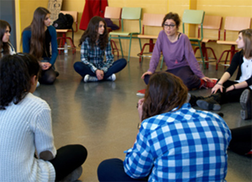 Piel con piel: nuevo taller de creación teatral contra las violencias machistas