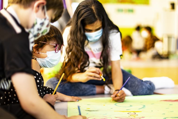 Infancia y adolescencia: opiniones que cuentan