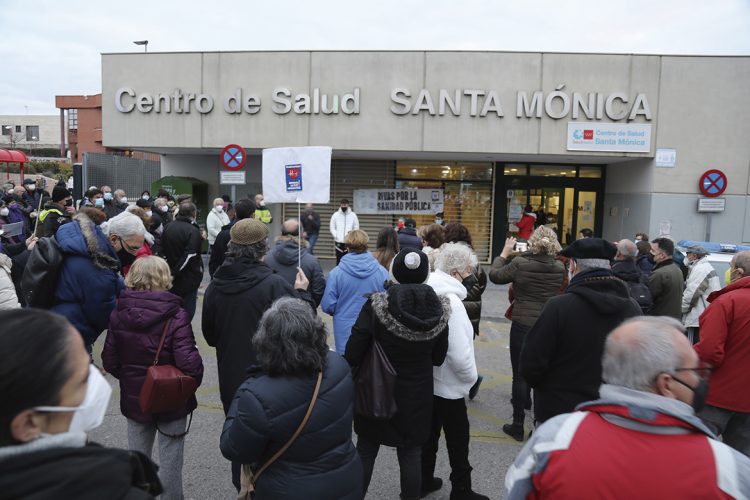 ¿Está en crisis la sanidad pública en la Comunidad de Madrid y Rivas?