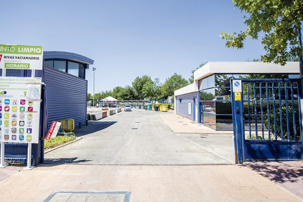 Nuevo mercadillo de intercambio en el punto limpio: más economía circular