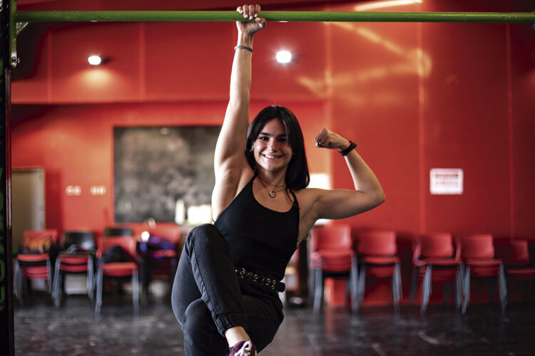 Salida a la montaña y clases magistrales de parkour y calistenia