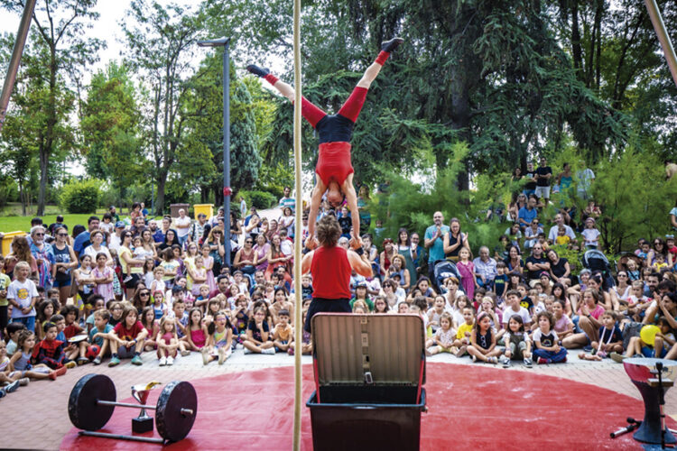 Festaclown 2024: el circo se pasea por las calles de Rivas