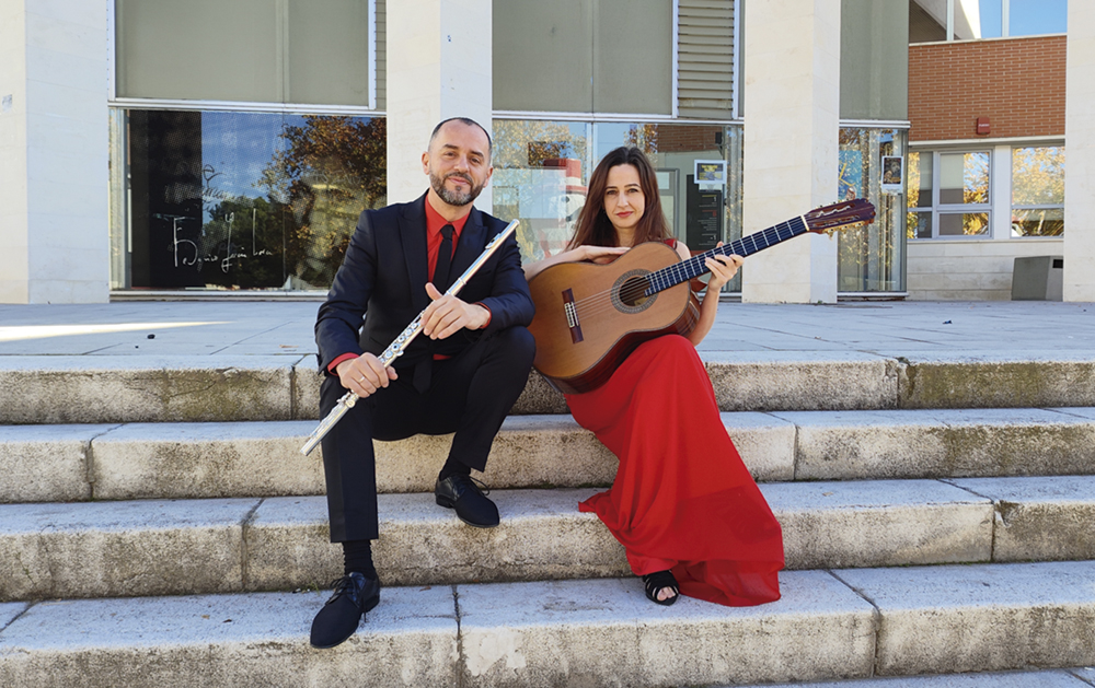 El dúo Artemisa: guitarra, flauta y las dos orillas del Atlántico