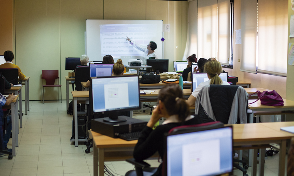 Rivas impulsa el empleo desde lo público: más de 1.600 personas atendidas y 64 contratos formalizados en 2025