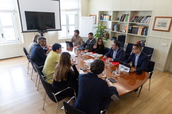 Rivas propone al Ministerio de Transportes mejoras de la movilidad en el eje de la A-3 y la M-50