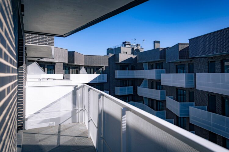 El Pleno de Rivas reclama más recursos para el desarrollo de las políticas recogidas en el Plan Estatal de Vivienda del Gobierno de España