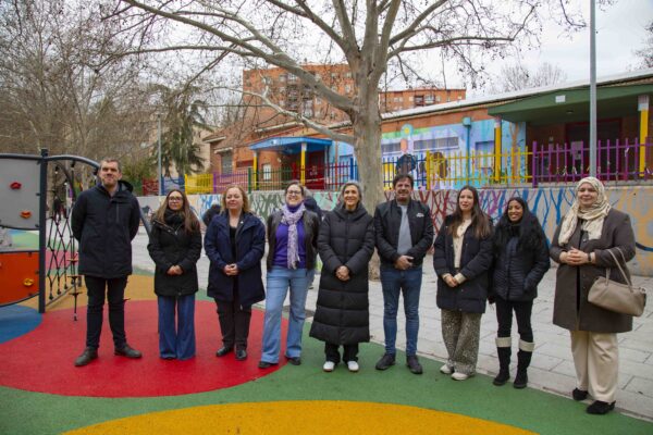 La FRAVM, la FAPA Giner de los Ríos y la FAPA Rivas apoyan la climatización de las escuelas infantiles y de los colegios públicos