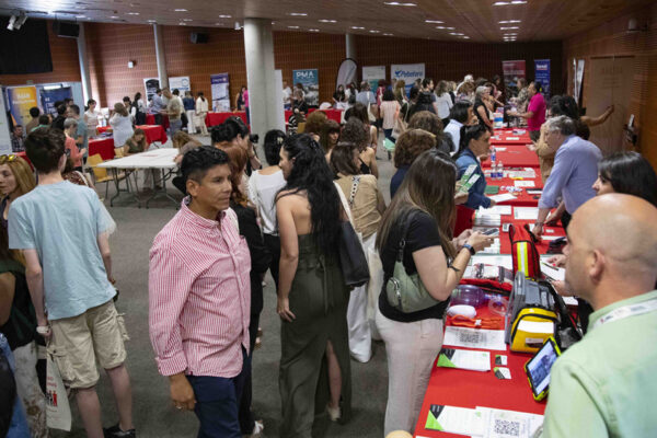 Jornada de Empleo Rivas Orienta: el espacio que conecta a empresas con personas