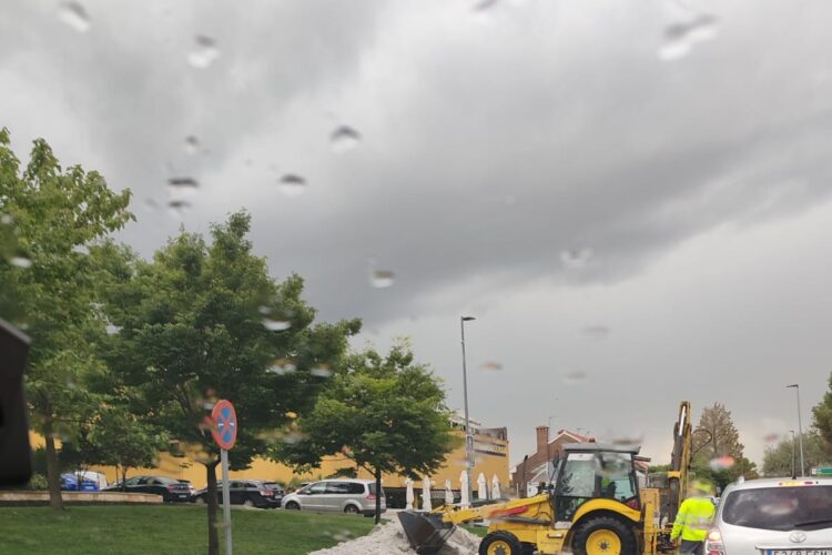 Rivas despliega un dispositivo especial de emergencias tras el fuerte temporal de agua y granizo de ayer