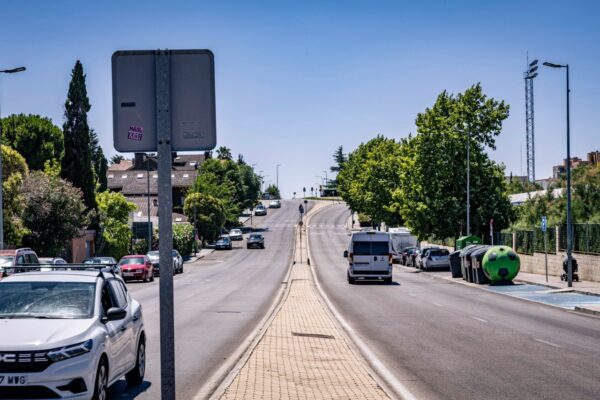 Obras de reordenación de la calle Junkal para continuar el carril bici hasta el barrio Oeste